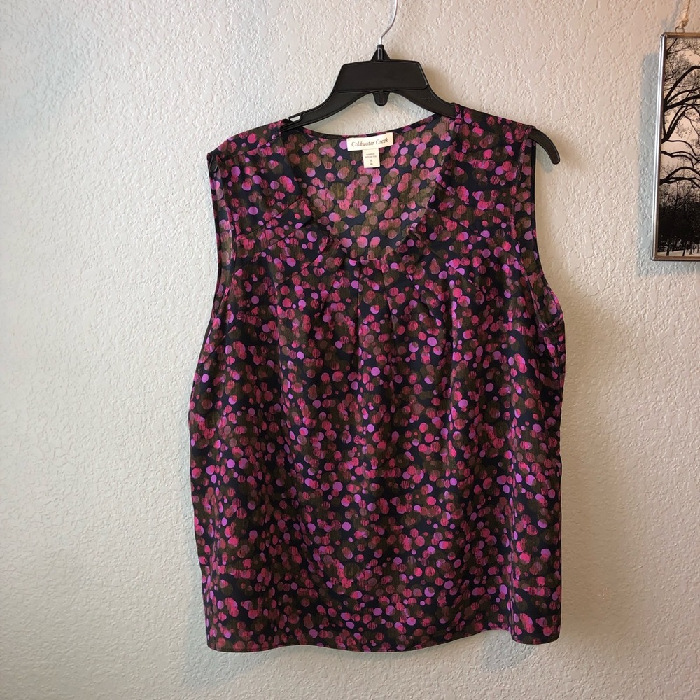 Cute blouse